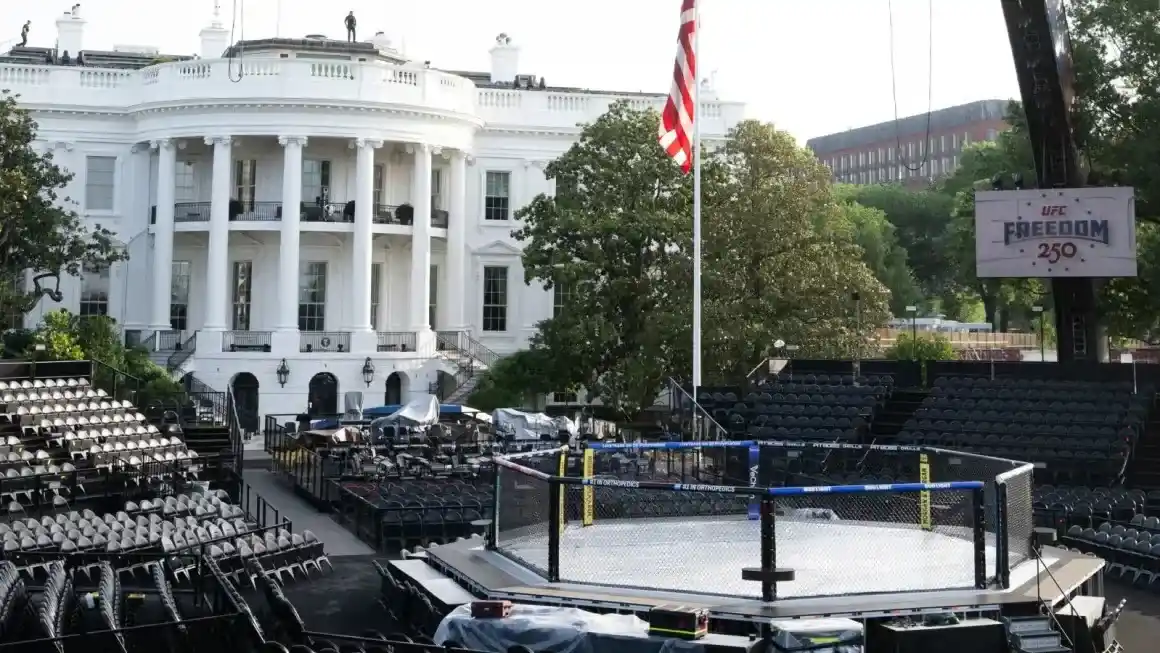 Los jardines de la Casa Blanca se convirtieron en octágonos de UFC