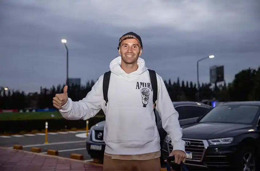 Con el "Dibu" y Messi se completó la selección para el debut ante Ecuador