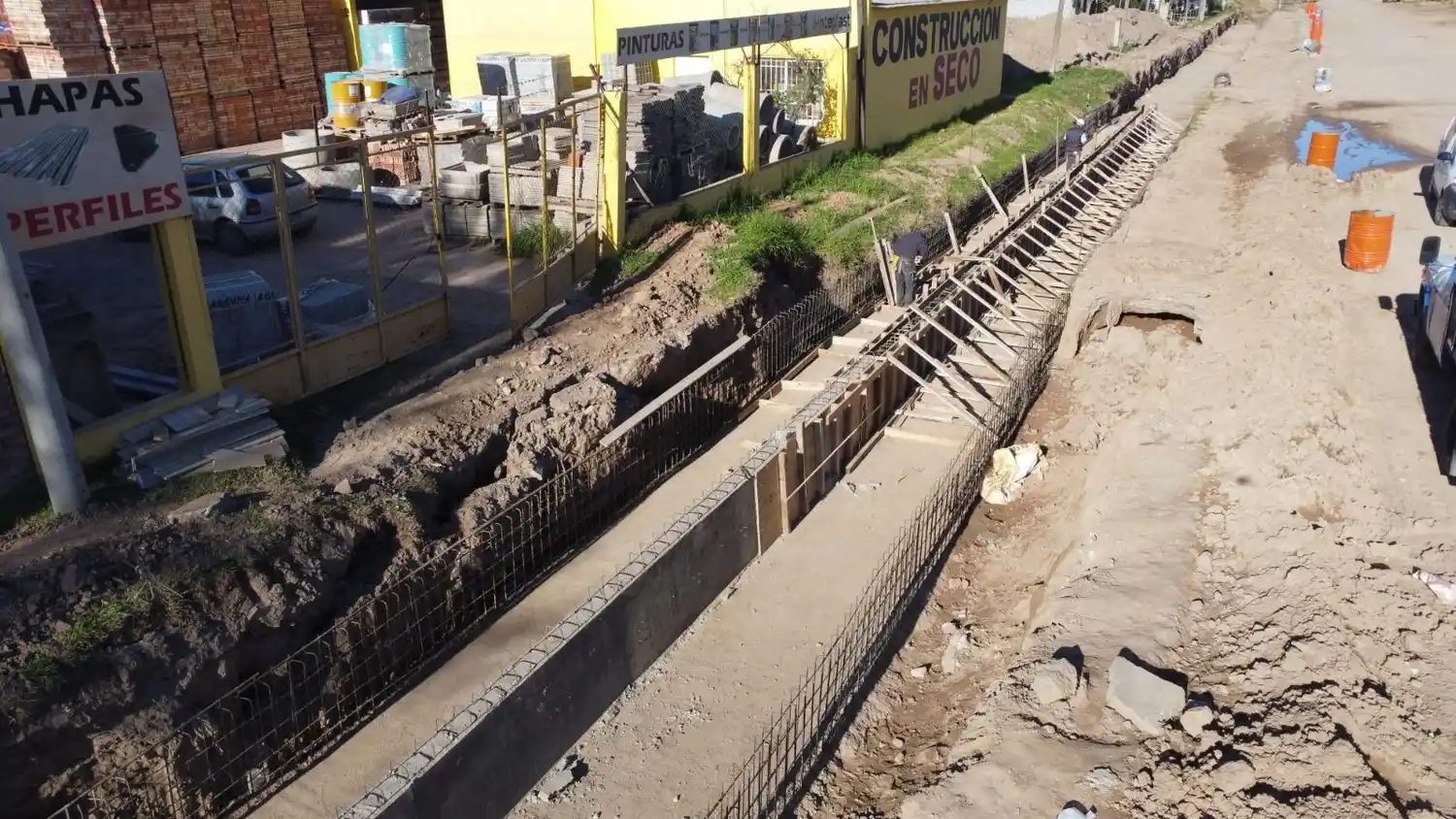 "El emisario de calle Dimmer viene a resolver un problema de fondo", detalló Meardi. Foto: MVT