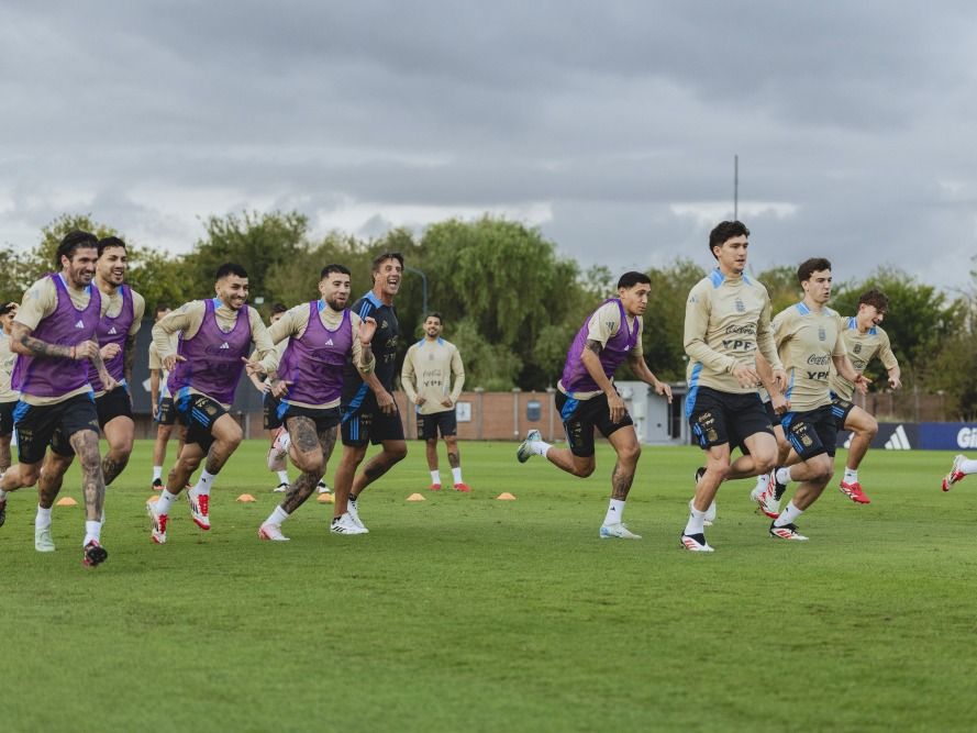 Argentina va por la clasificación al Mundial