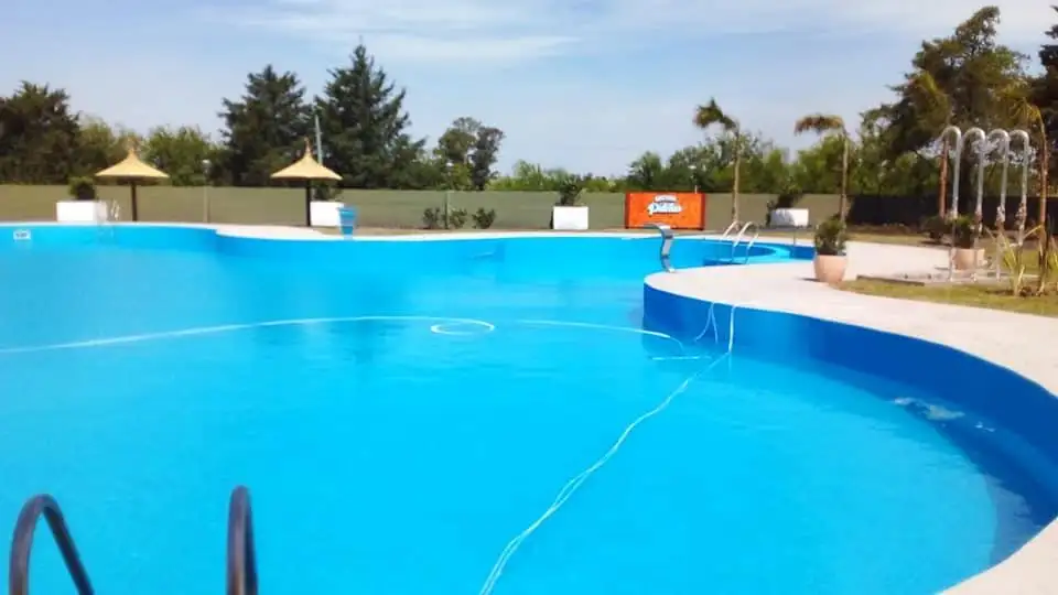 Laura Stratta inaugura las piletas   del polideportivo de Gral. Galarza