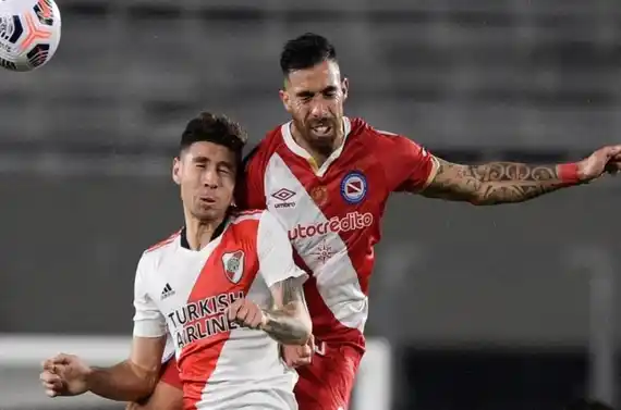 Copa Libertadores: Argentinos Juniors y River a todo o nada