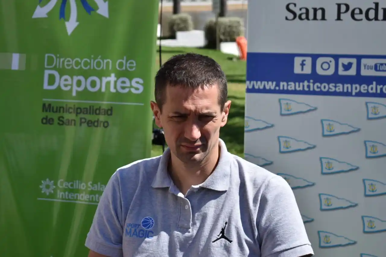 El entrenador serbio Milan Mandaric llegó a San Pedro para encabezar un Campus Internacional