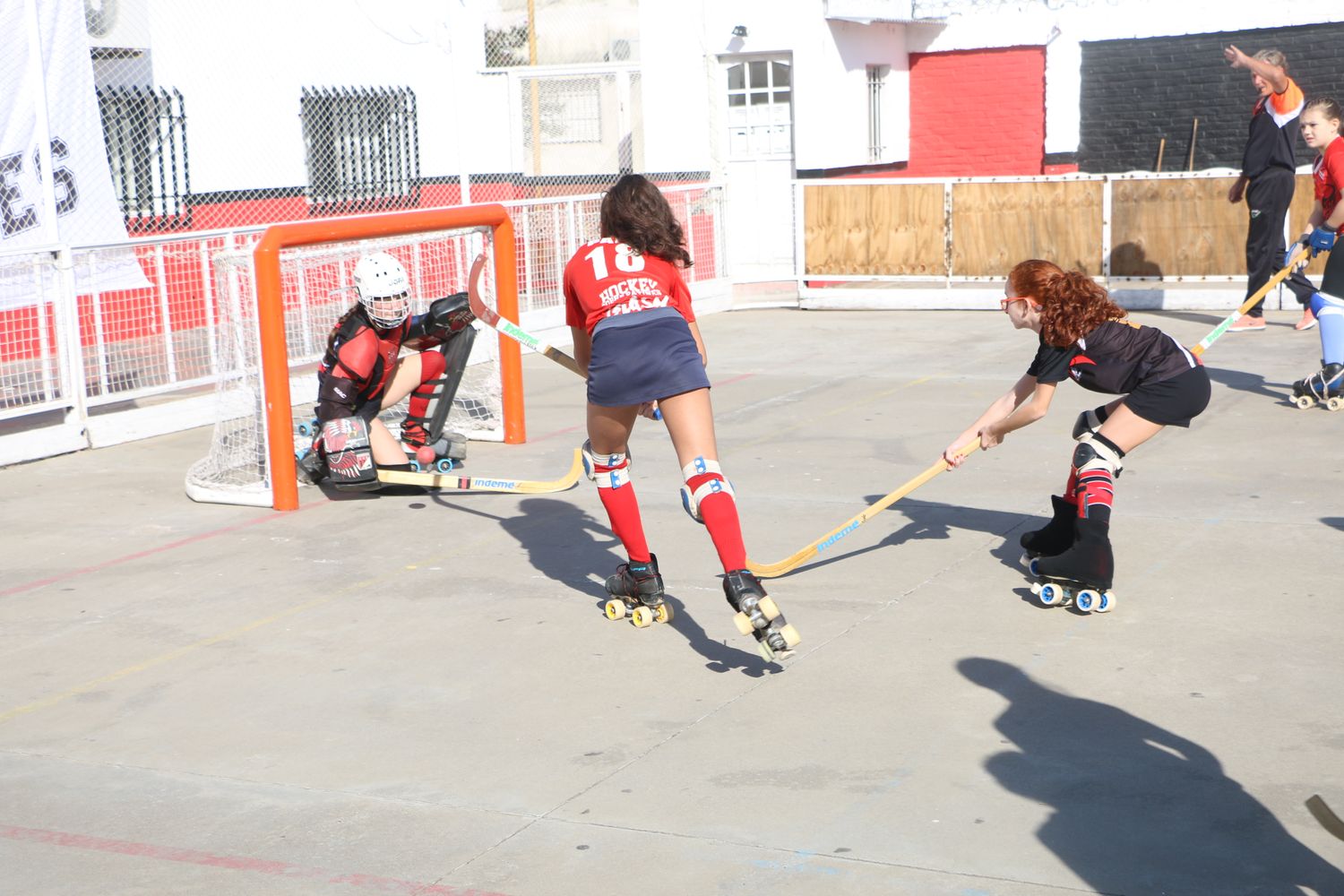 Independiente arrasó en la pista de Central Entrerriano