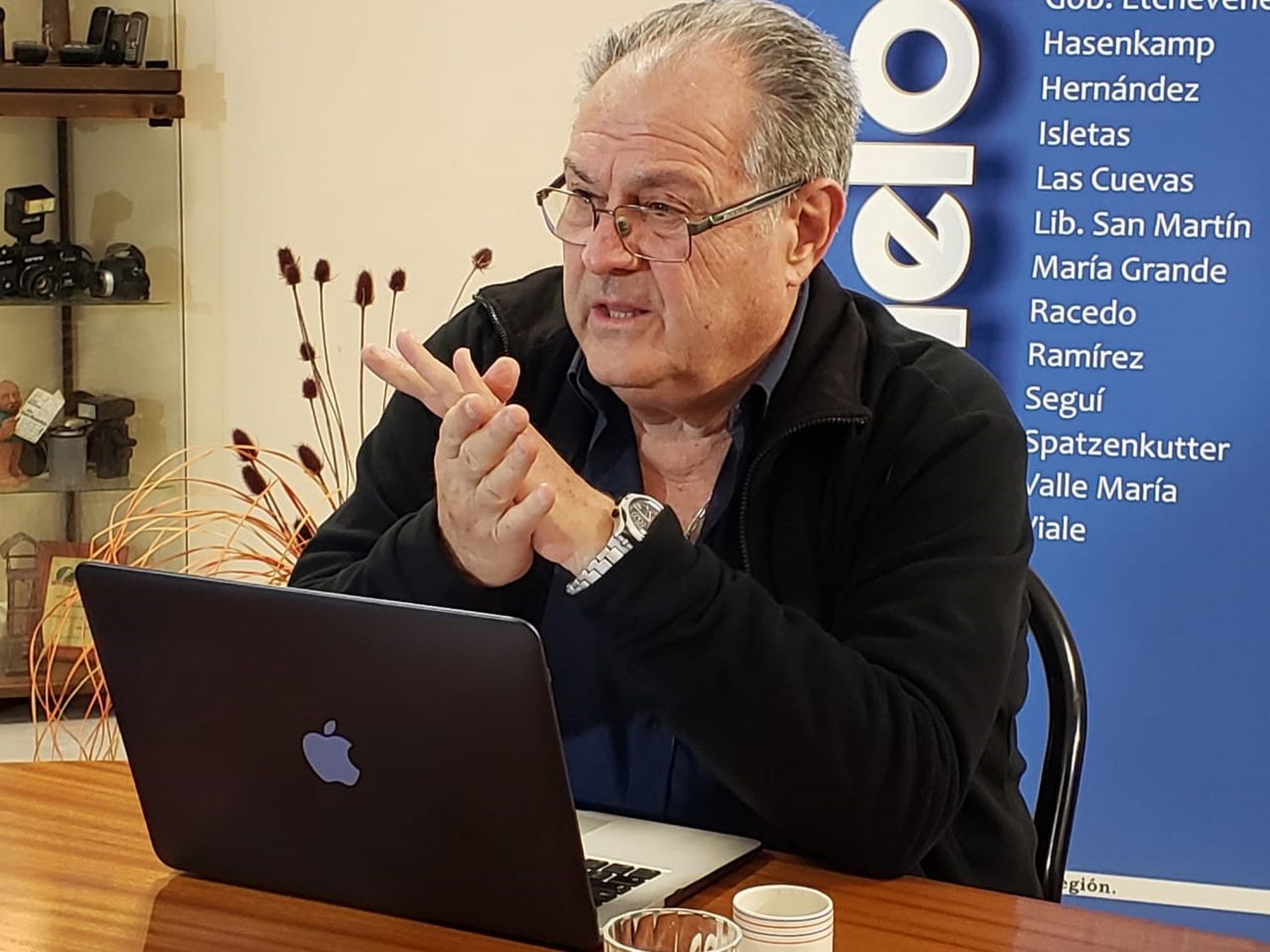 Entrevista al bioquímico Manera: “Sobre el uso de químicos y plásticos trato de no volverme un fundamentalista más”
