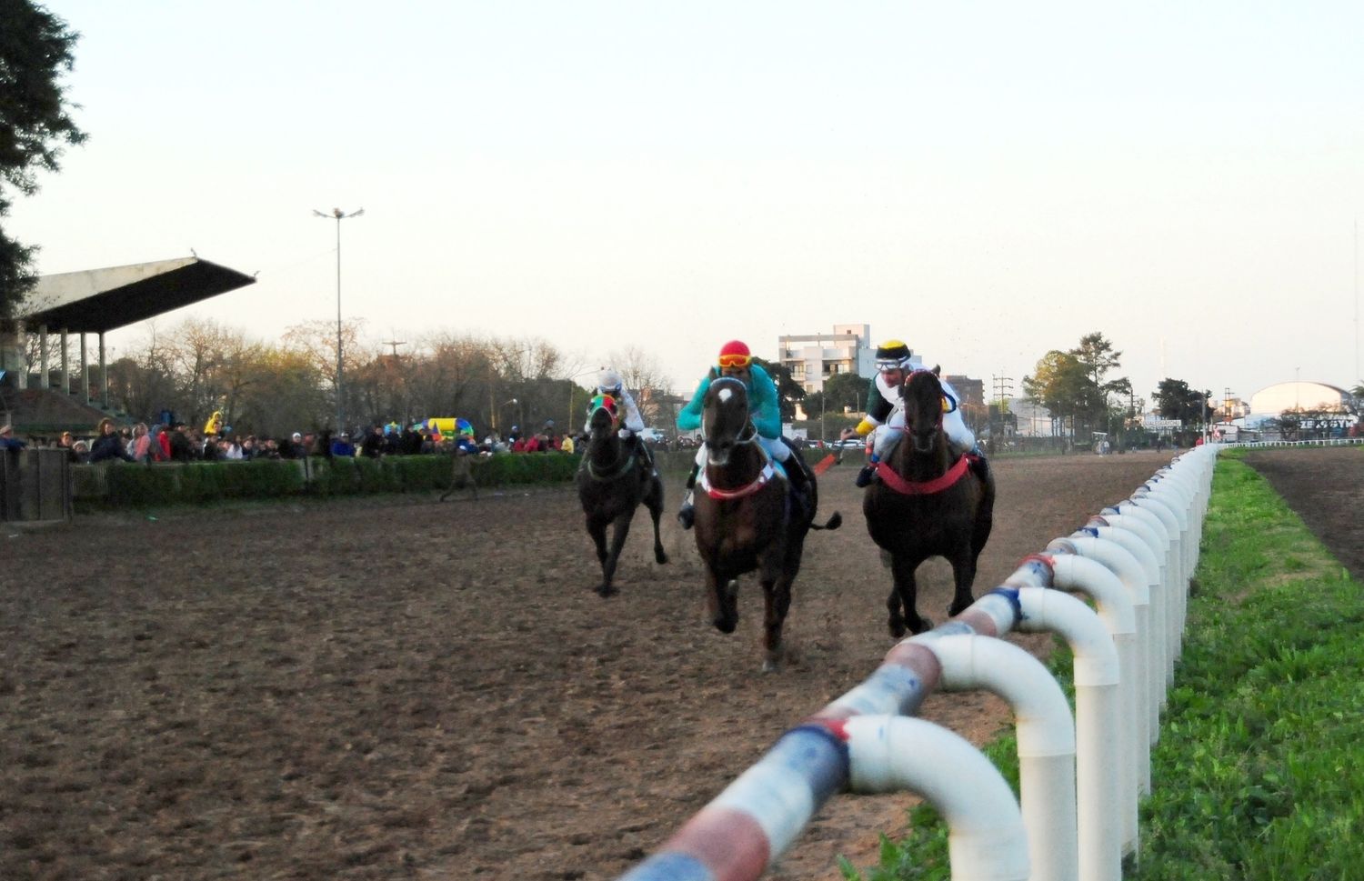 Juan Carlos se impuso en el Premio Hipódromo de Gualeguay