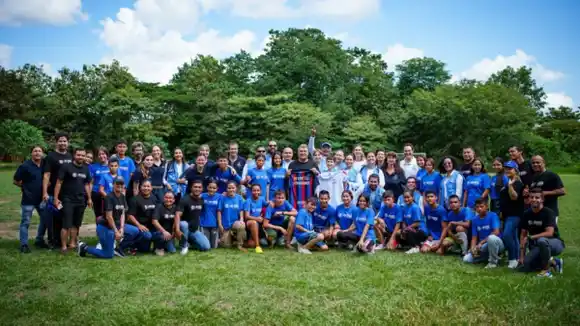 FC Barcelona y Acnur se unen para apoyar a migrantes venezolanos y refugiados en la frontera