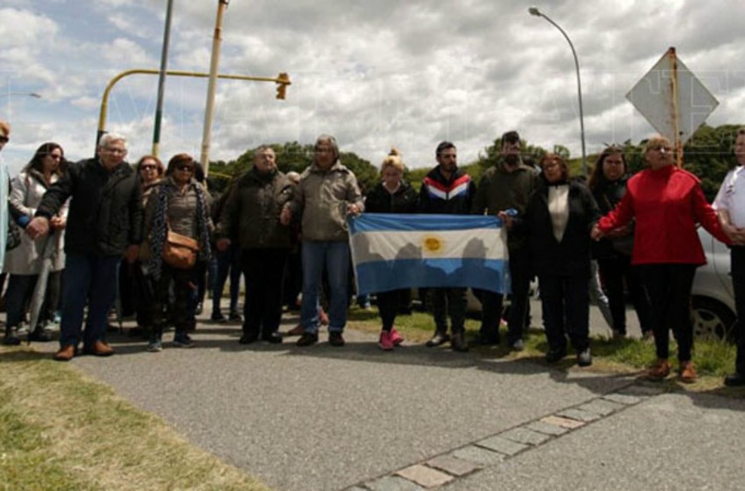 "Hay cosas que no cierran sobre el accionar de la Armada"