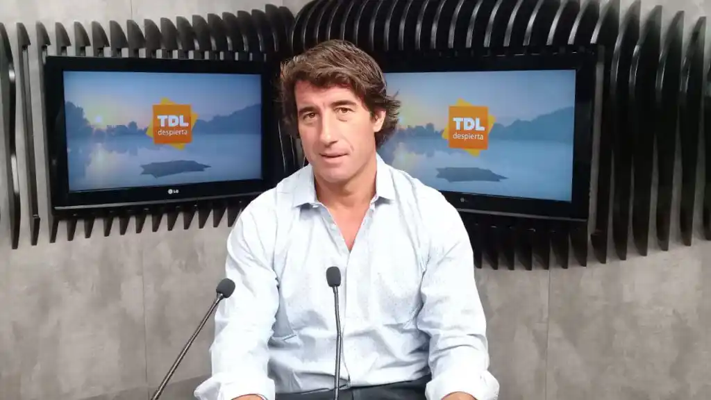 Cdor Matias Civale en el desayuno de Tandil Despierta