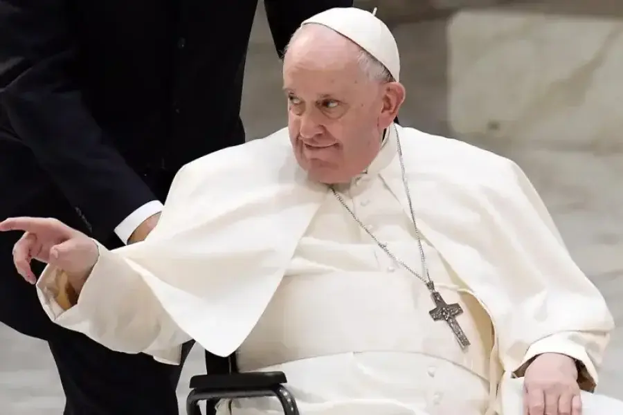 Firmes declaraciones del papa Francisco: comparó la guerra en Ucrania con el extermino de judíos en el nazismo