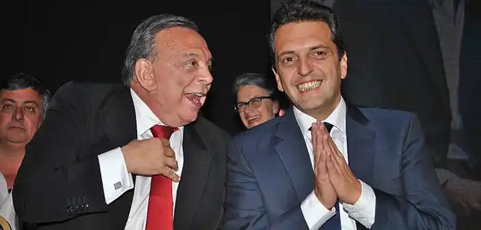 Inundaciones: Scioli acusó a Massa y Zúccaro de hacerle una operación en su contra