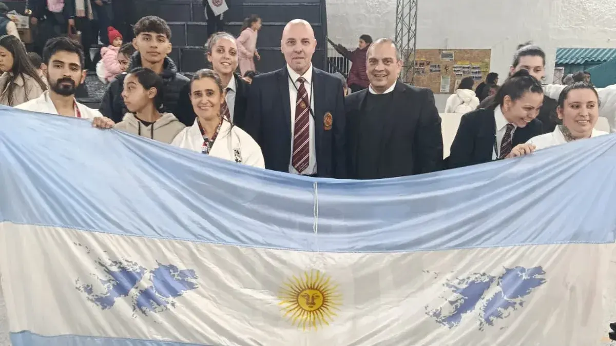 Parte de la delegación nacional, con necochenses presentes en un gran nivel