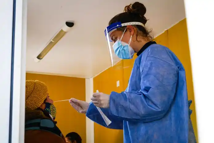 Caen los casos por décima semana consecutiva en la provincia de Buenos Aires