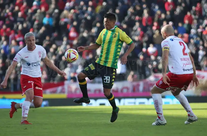 Colman: "A Lanús hay que ir a jugarle de igual a igual"