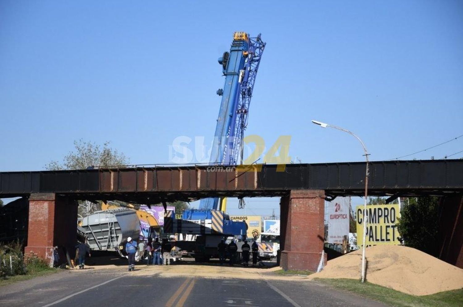 Sospechan que el robo de vías provocó el accidente del tren en el puente “La Virginia”, sobre ruta 33 