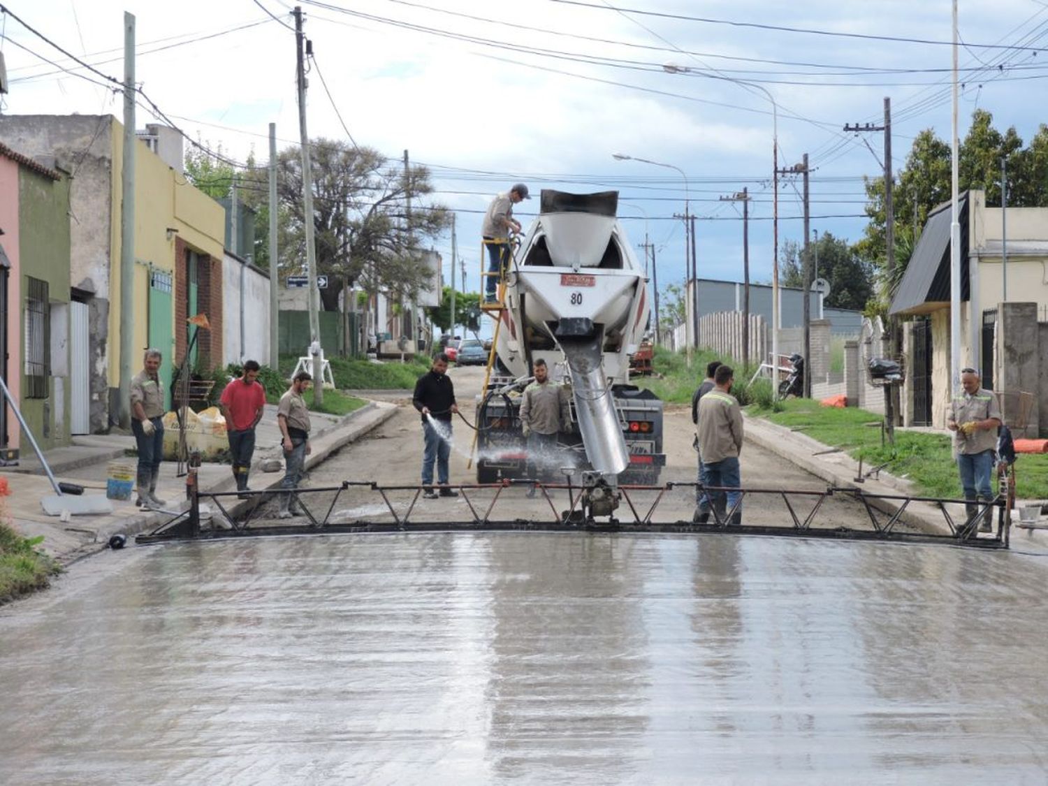 Desde el Municipio resaltaron la inversión realizada en obra pública, pese a la crisis que afectó al país