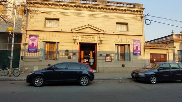 La biblioteca popular cumple 150 años: actividades, bibliomóvil y el esperado concierto de Nelson Goerner