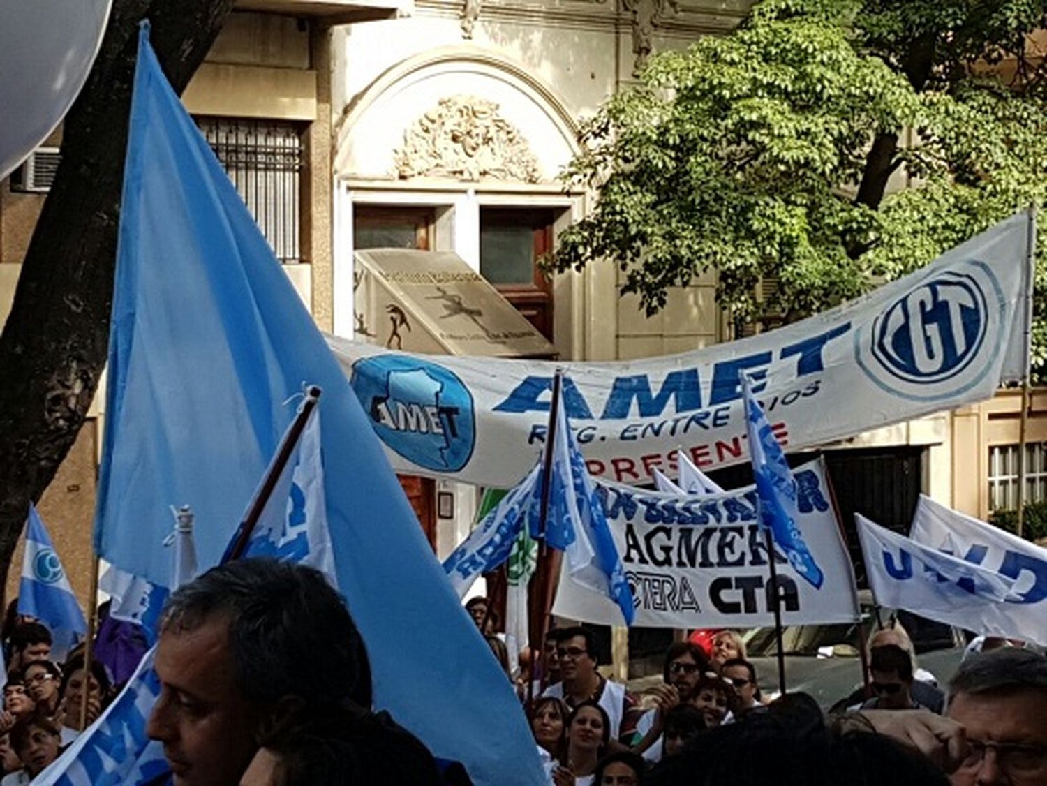 Los docentes técnicos nucleados en AMET se suman al paro de Agmer
