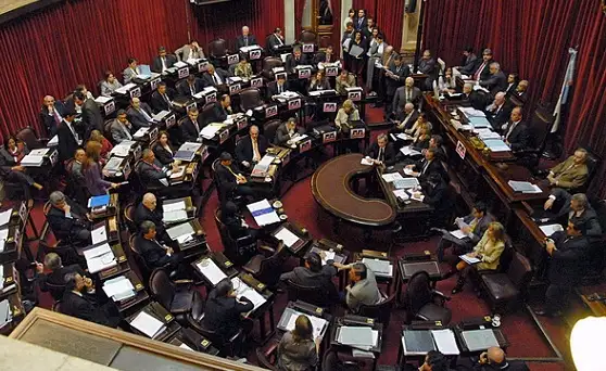 Los senadores de Entre Ríos prestan juramento