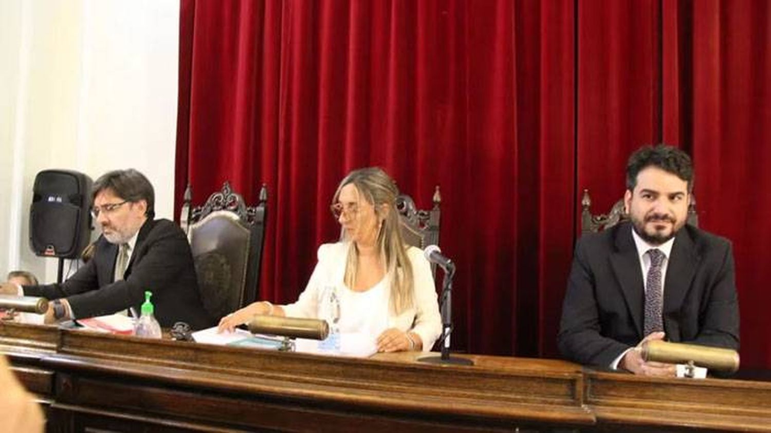 Quiénes son los tres jueces del tribunal de Dolores a cargo del veredicto