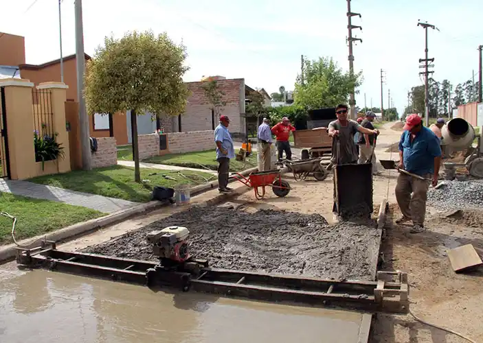 Obra de pavimento en el barrio Stella Maldonado de Lobería