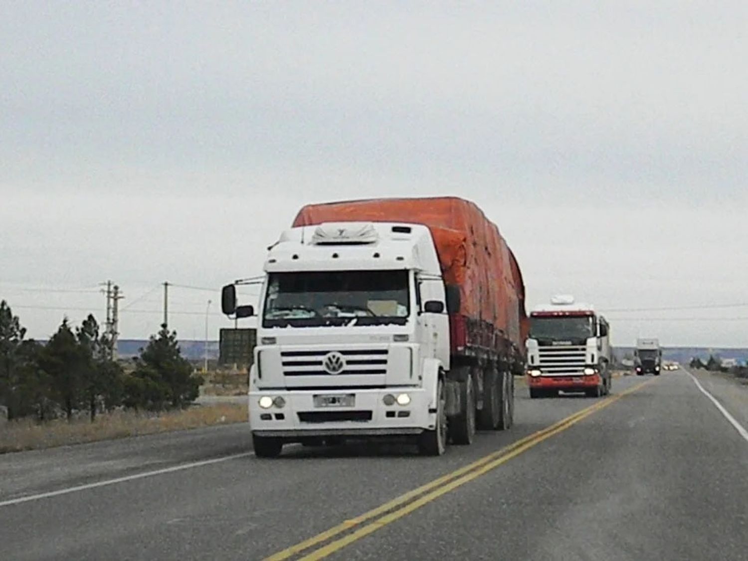 Los costos de mover un camión subieron 2,56% en junio y acumulan un alza del 14% en el primer semestre