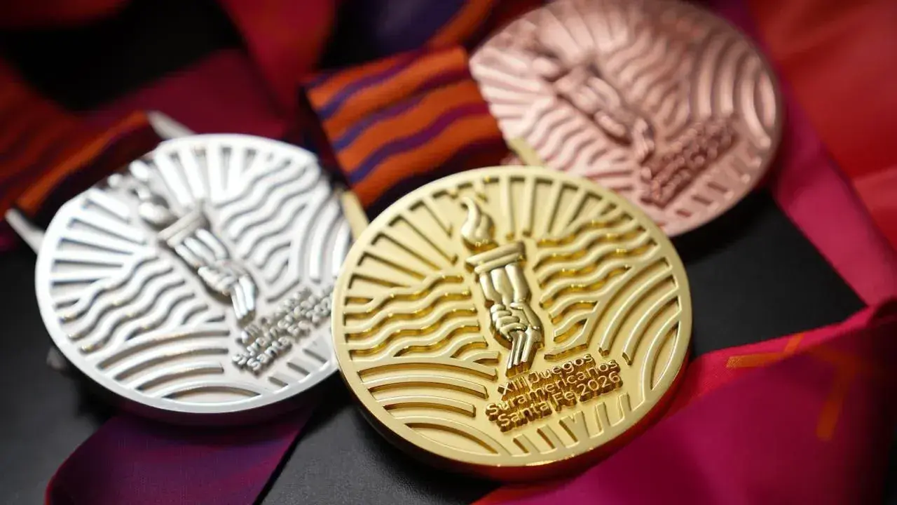 Presentaron las medallas de Santa Fe 2026 inspiradas en el río, el campo y el sol
