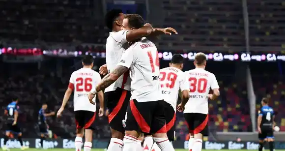 River recibe a Rosario Central en un encuentro trascendental por el liderazgo del Grupo B