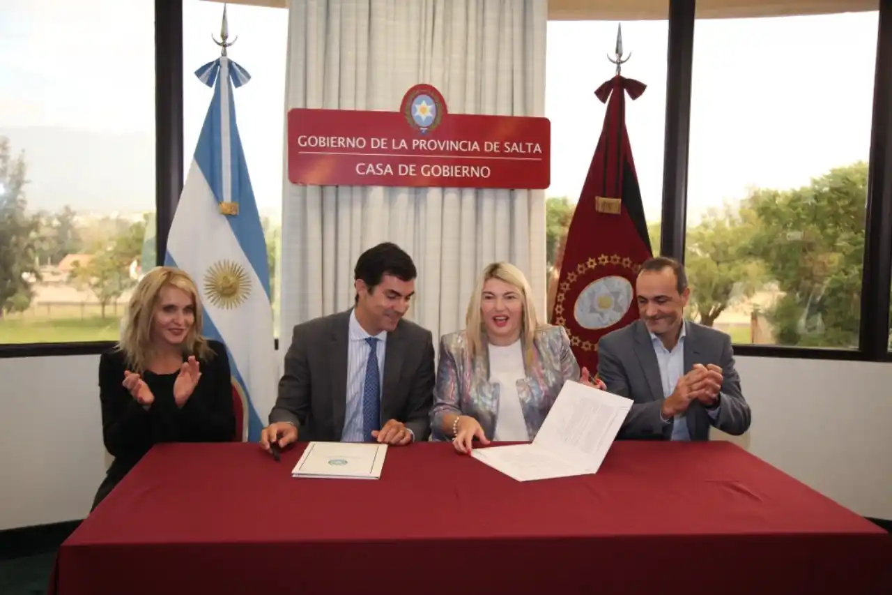 Salta: Urtubey y Bertone coincidieron en que hay que apostar a la industria argentina