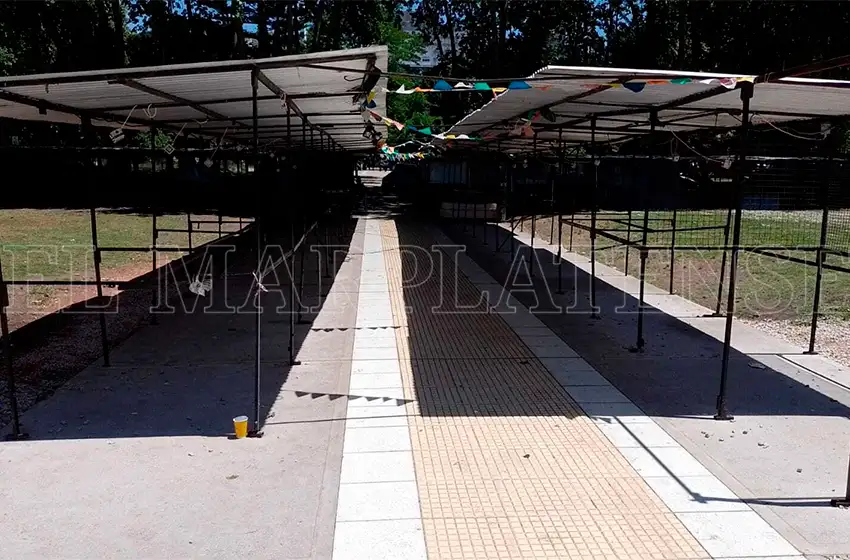 Feria Social Plaza Mitre: "Pedimos que el Municipio tenga sensibilidad y deje de ignorarnos"
