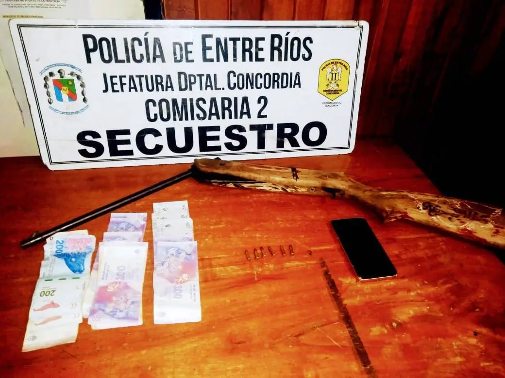 Remisero es víctima de robo por parte del pasajero