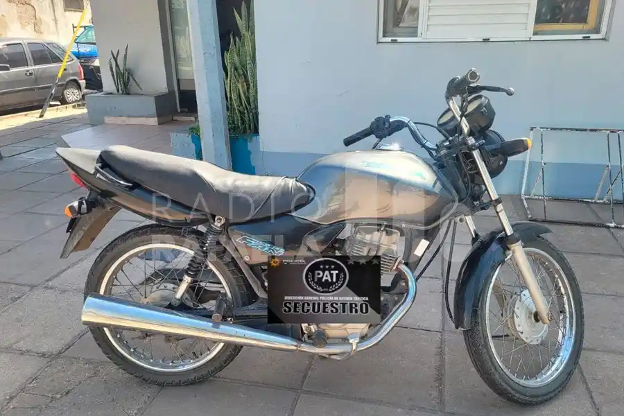 Manejaba por Rafaela con una moto con pedido de secuestro de Esperanza