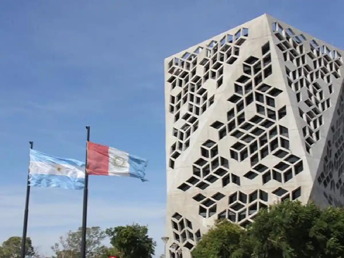 Cayeron un 10% los ingresos de la Provincia