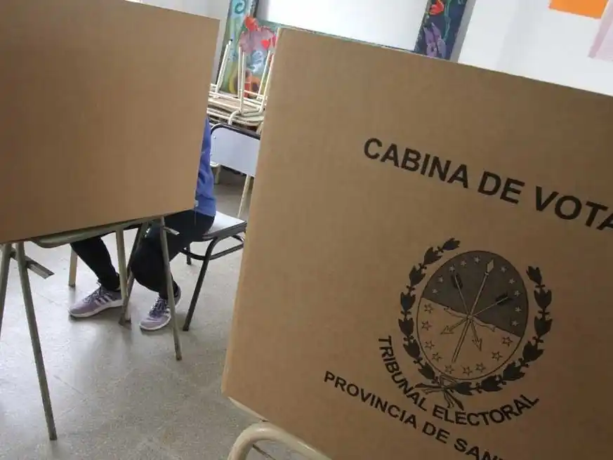 Elecciones en Santa Fe: sortean las ubicaciones de las boletas únicas