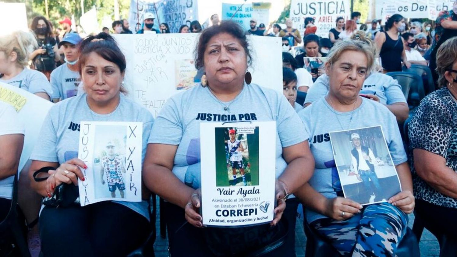 Familiares y amigos de Yahir Ayala reclamaron justicia en reiteradas oportunidades.