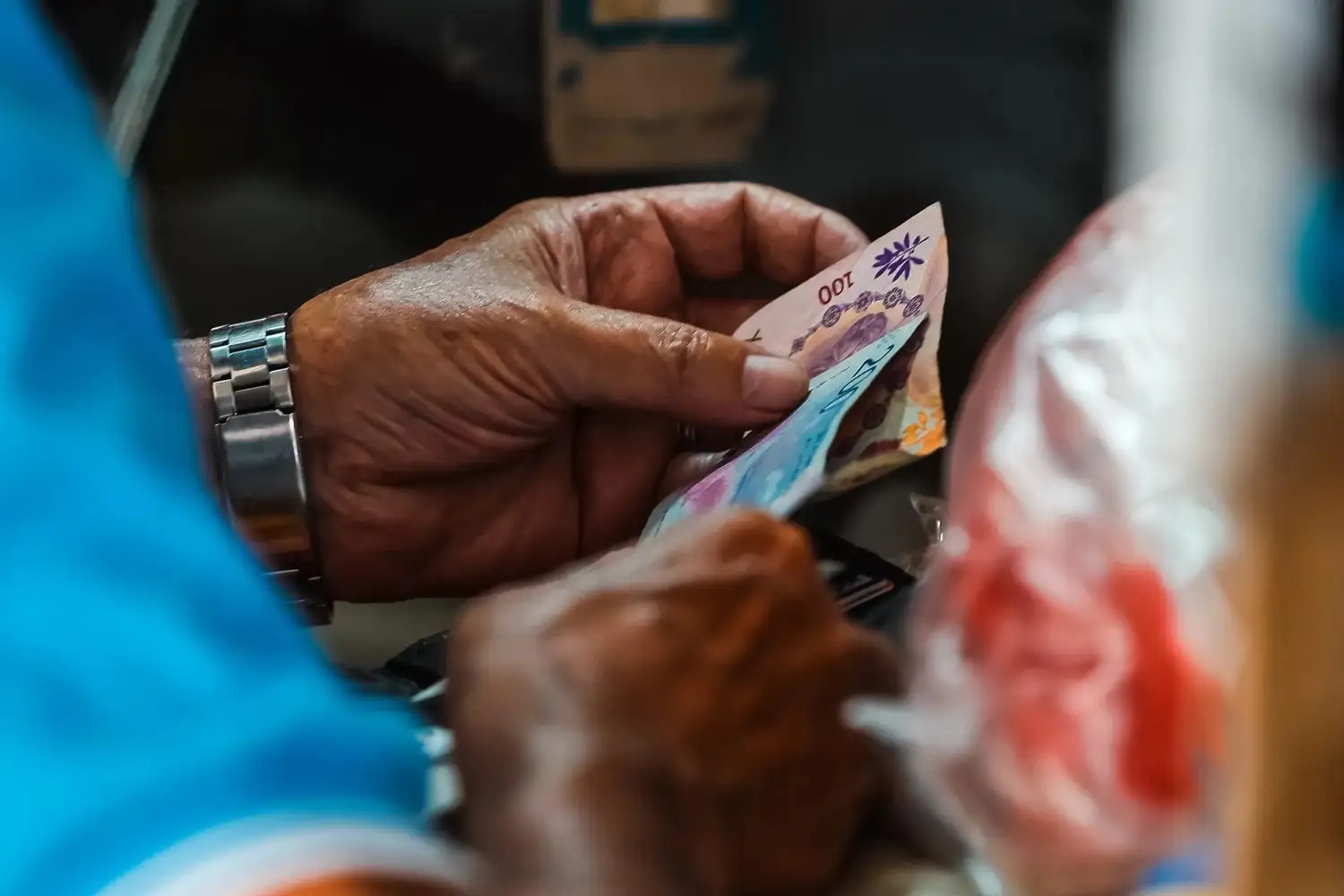 El endeudamiento familiar creció y la mora se disparó en 2025, según un informe del Banco Provincia