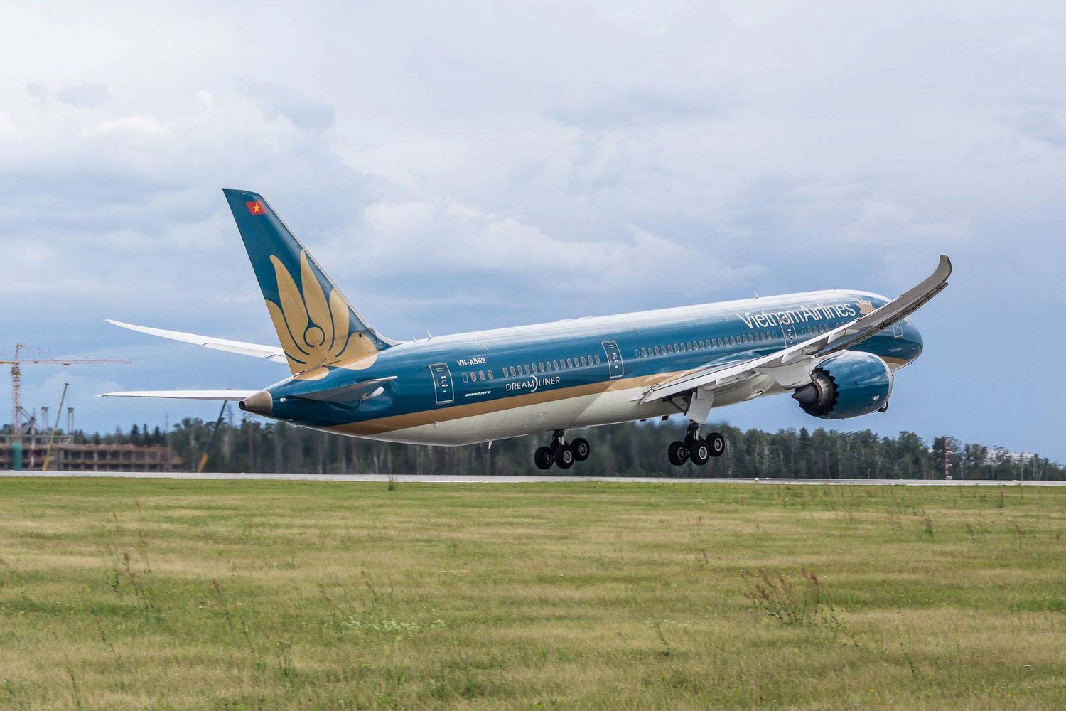 Vietnam Airlines comenzará a volar a Italia