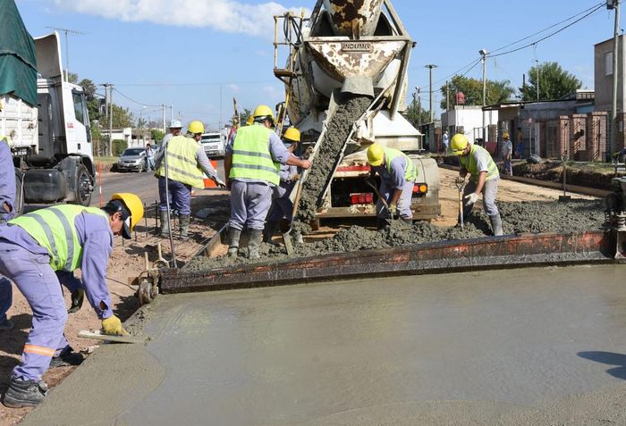 Plan de 200 cuadras de pavimento