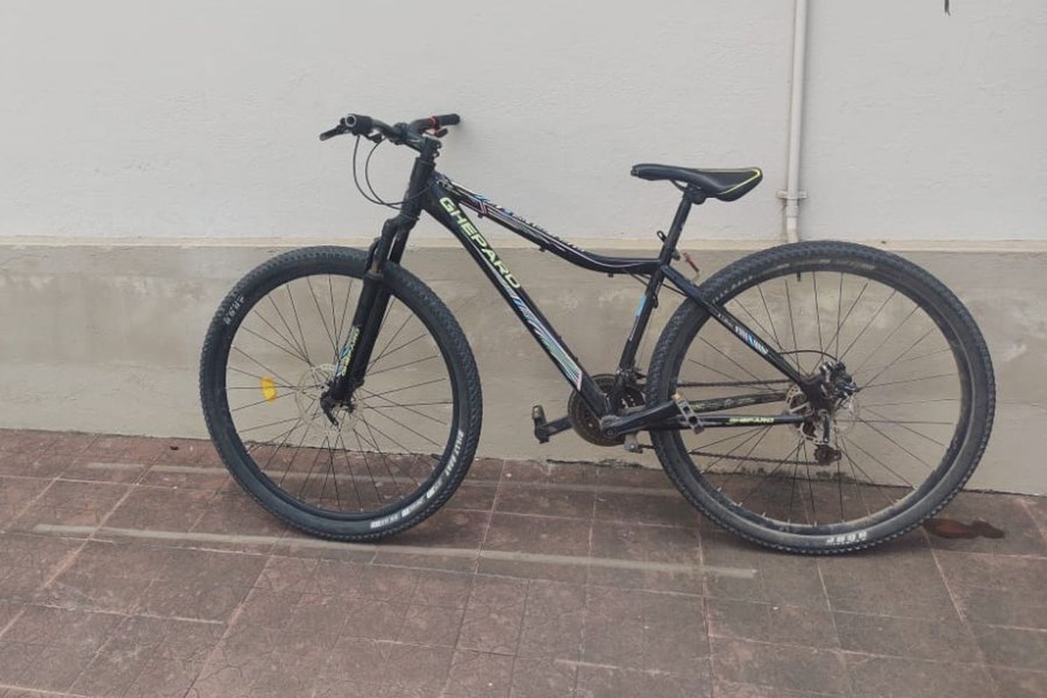 Robaron una bicicleta en una localidad y la encontraron en otra