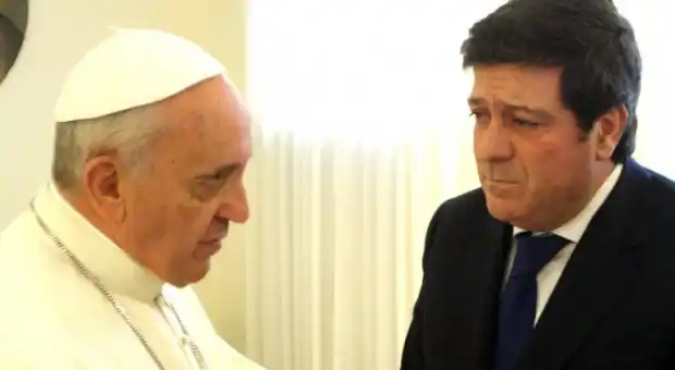 Mariotto visitó al Papa Francisco en el Vaticano