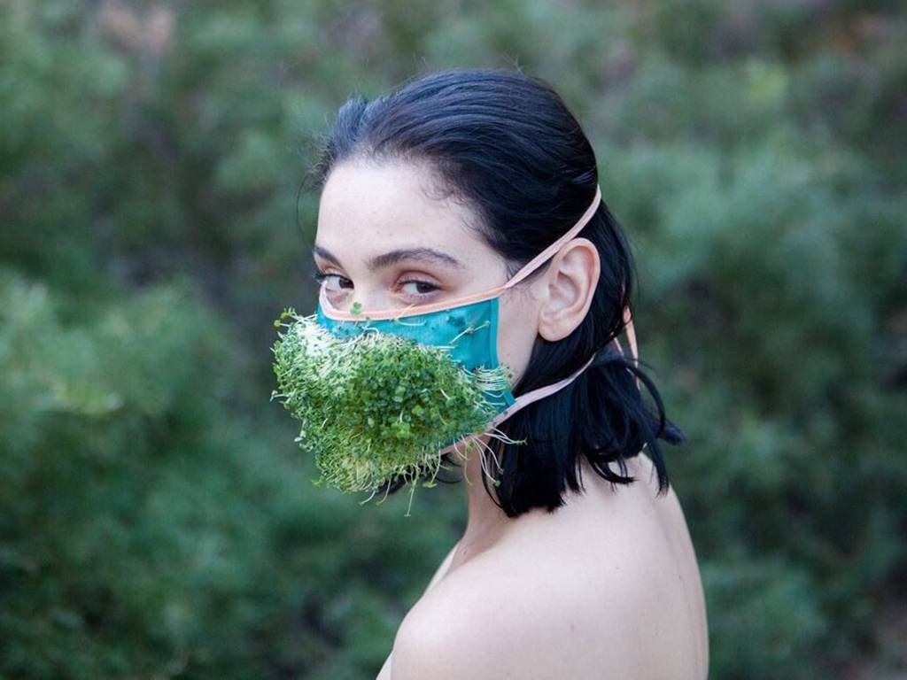 El amor por la madre tierra ahora tiene género: la ecosexualidad