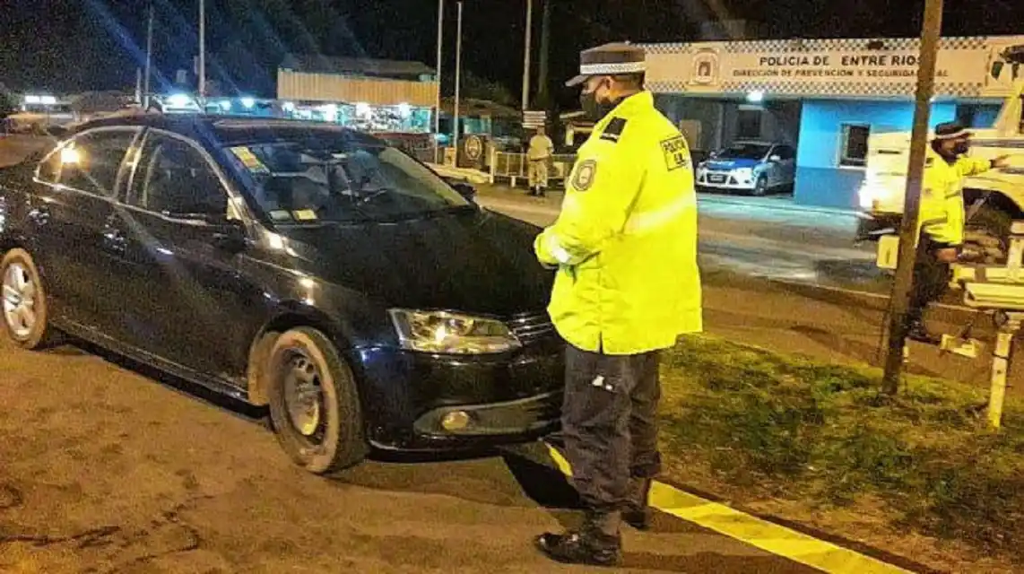 Viajaba hacia Gualeguaychú y le encontraron 3 millones de pesos en su auto