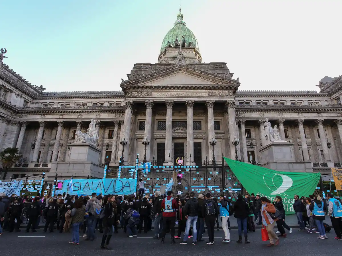 Los tres senadores de Córdoba votarán a favor de la legalización del aborto