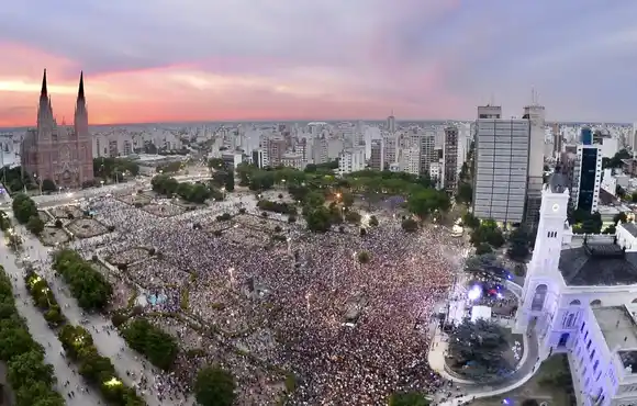 Otra vez la cultura en la mira: polémica por los fondos destinados para la celebración del aniversario de La Plata