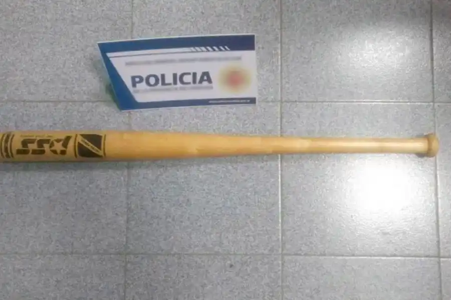 Extrema violencia: una pelea en redes terminó a los golpes con un bate de béisbol