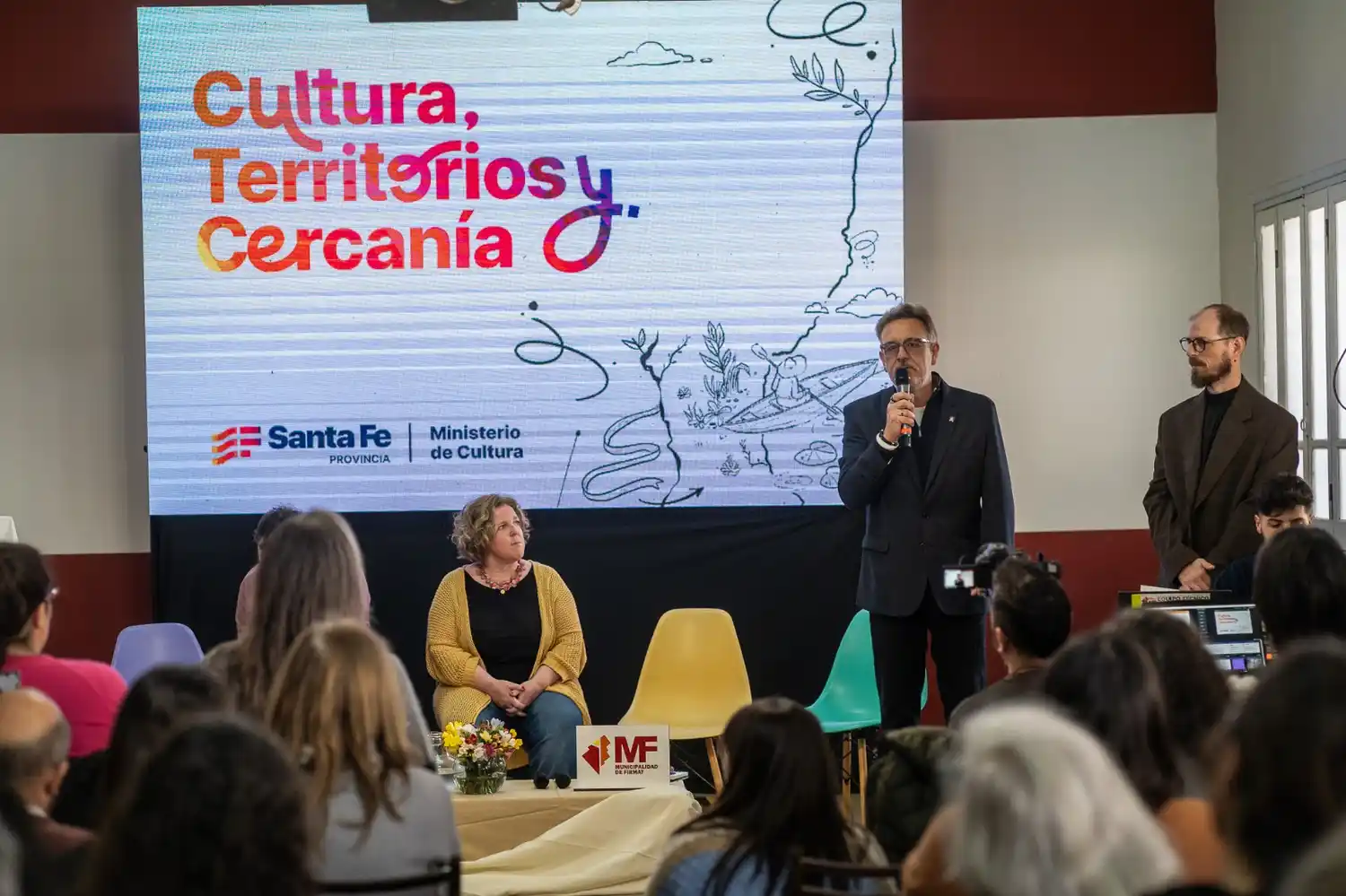 El intendente Leonel Maximino fue uno de los oradores.