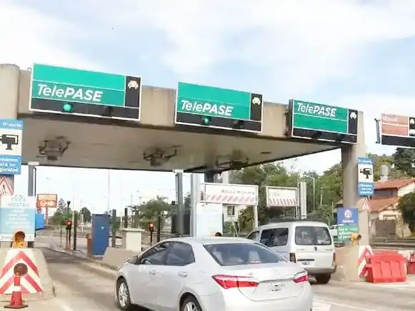 Aumentan los peajes en las rutas 12 y 14: cuánto cuesta viajar desde hoy viernes