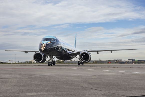Tech Eagle Profit Hunter: el Embraer E195-E2 demostrador tiene nueva pintura