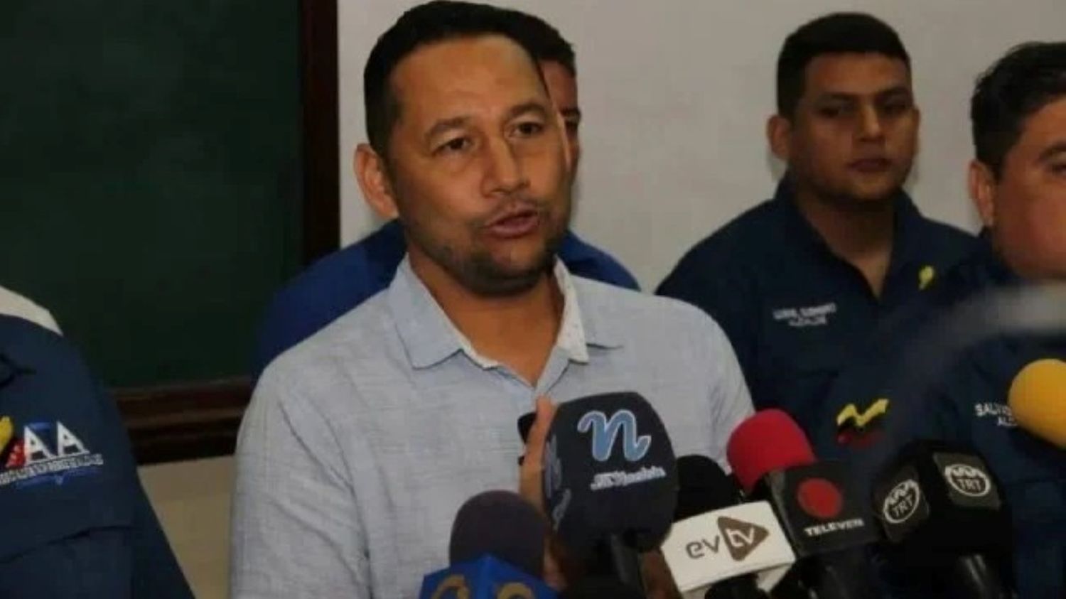 ¿POR APOYAR A EDMUNDO? Otro opositor cae en desgracia, detienen a alcalde por presunta corrupción