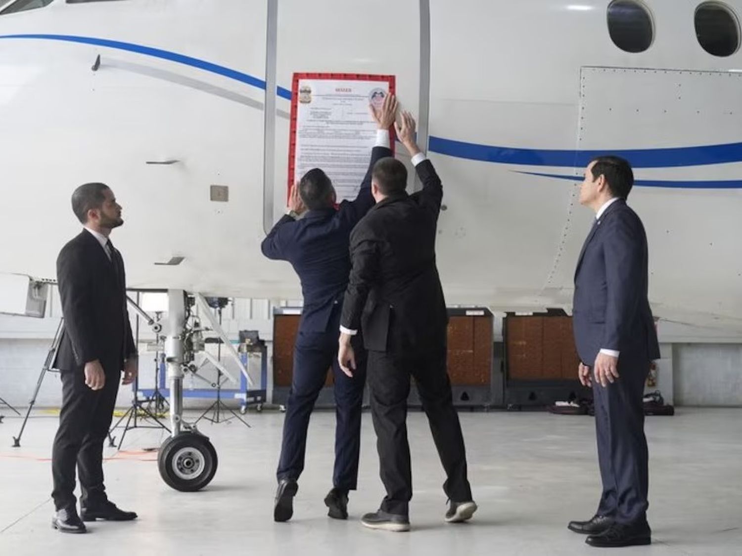 Venezuela denunció "robo" de aeronave por parte de EEUU